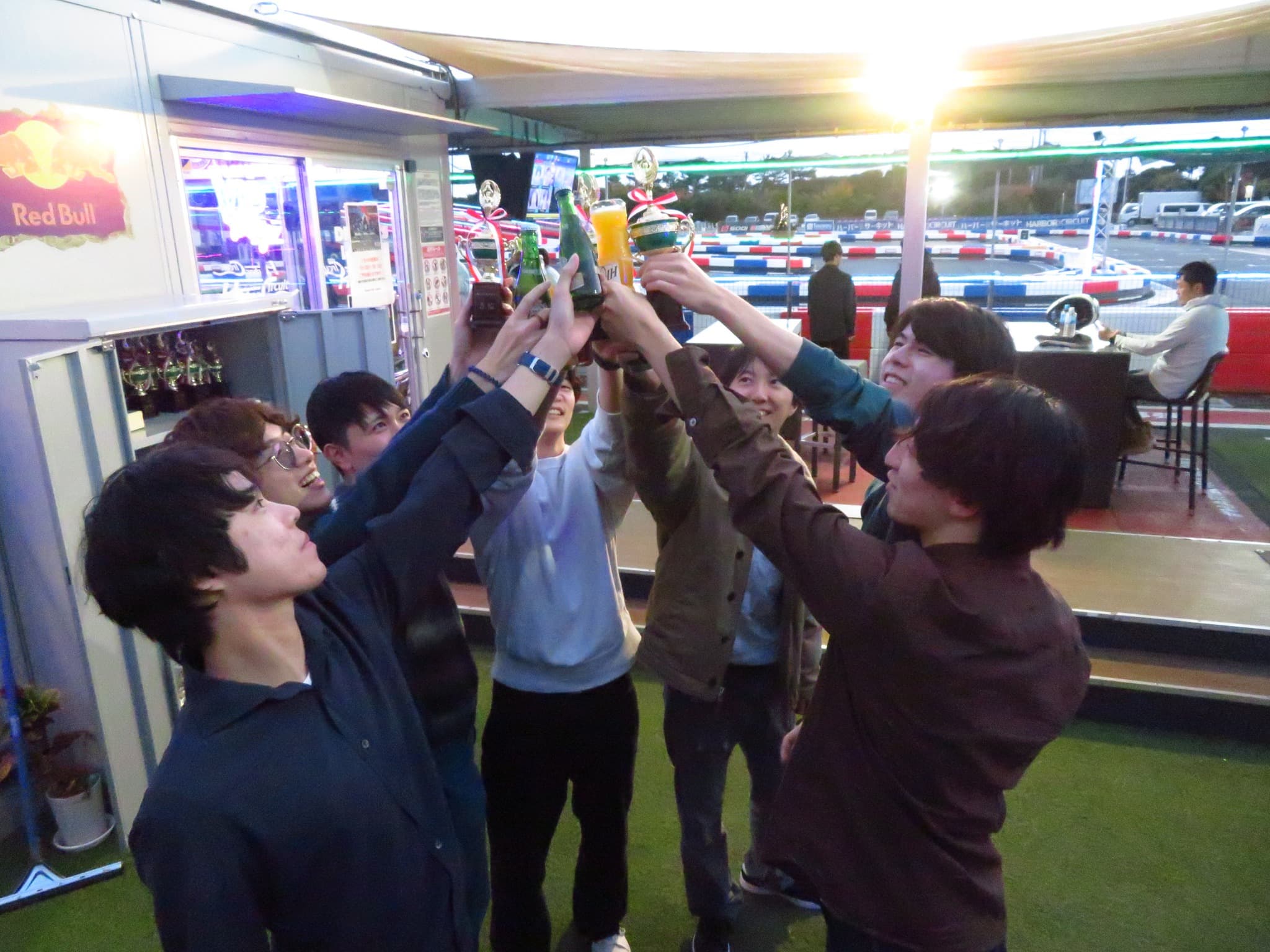 Makuhari group race participants raising a toast after the race